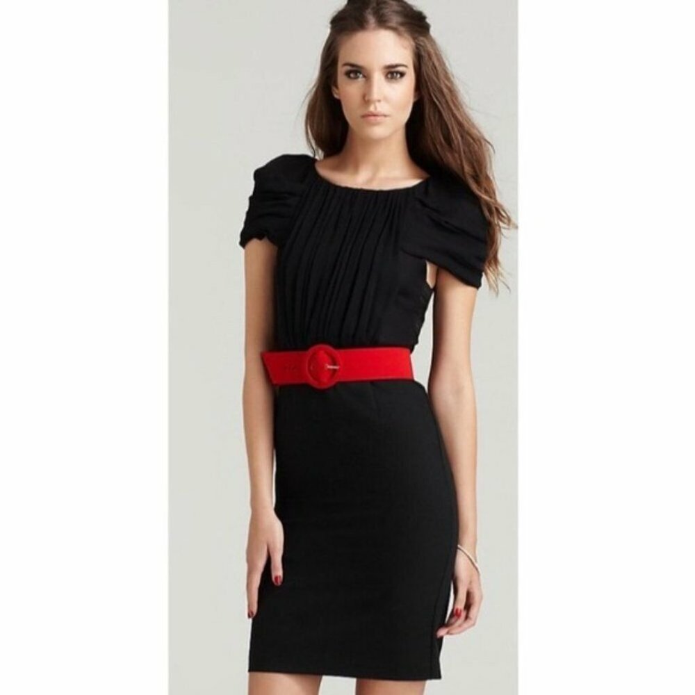 Alice + Olivia~ Devon Black Pleated Cap Sleeve Sheath LBD Dress size 8 *no belt